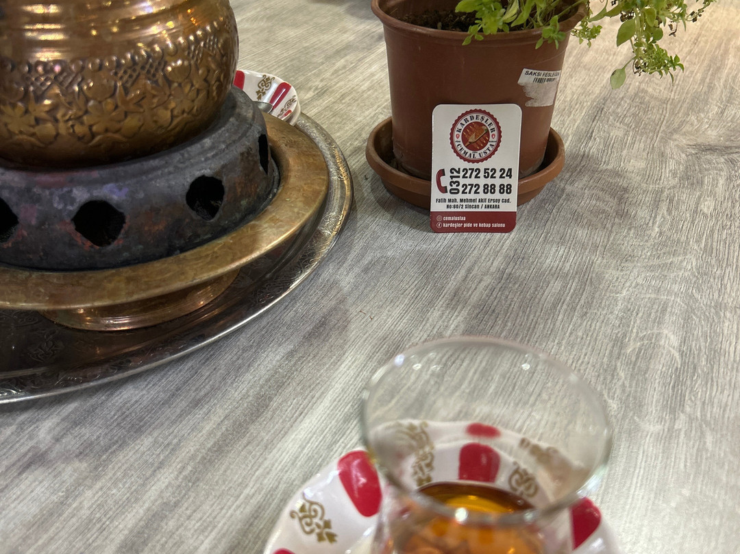 Cemal Usta Kardeşler Pide