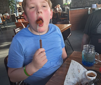 Cattle & Co Smokehouse Llanelli主图