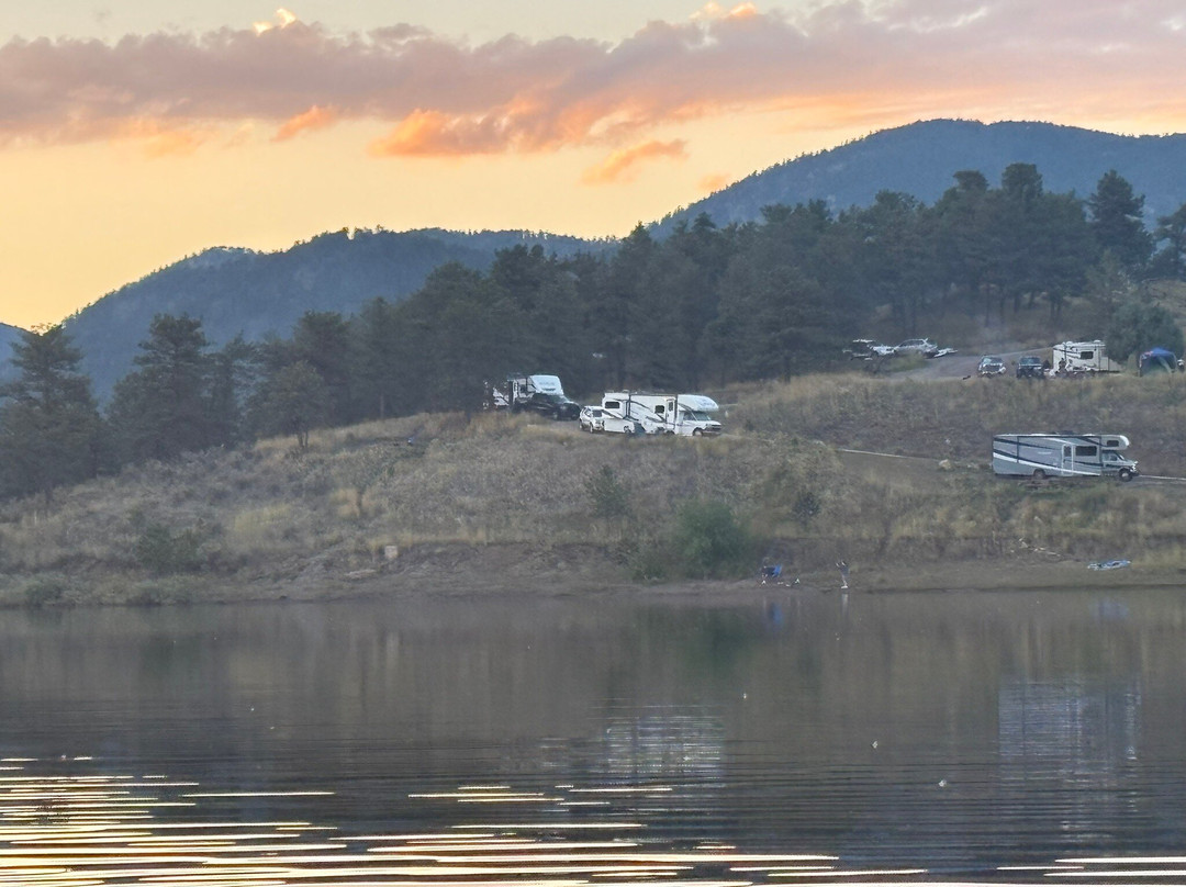 Pinewood Reservoir-拉夫兰必去景点