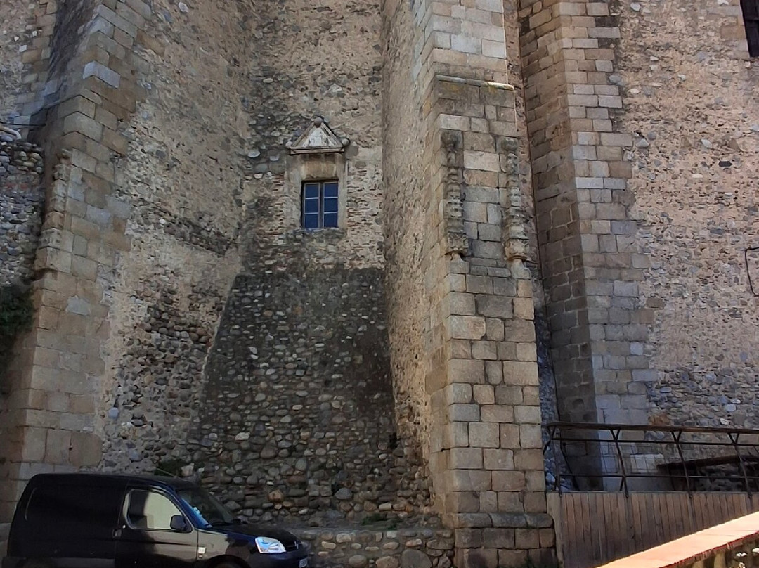 Eglise Saint-Etienne-Ille-sur-Tet必去景点