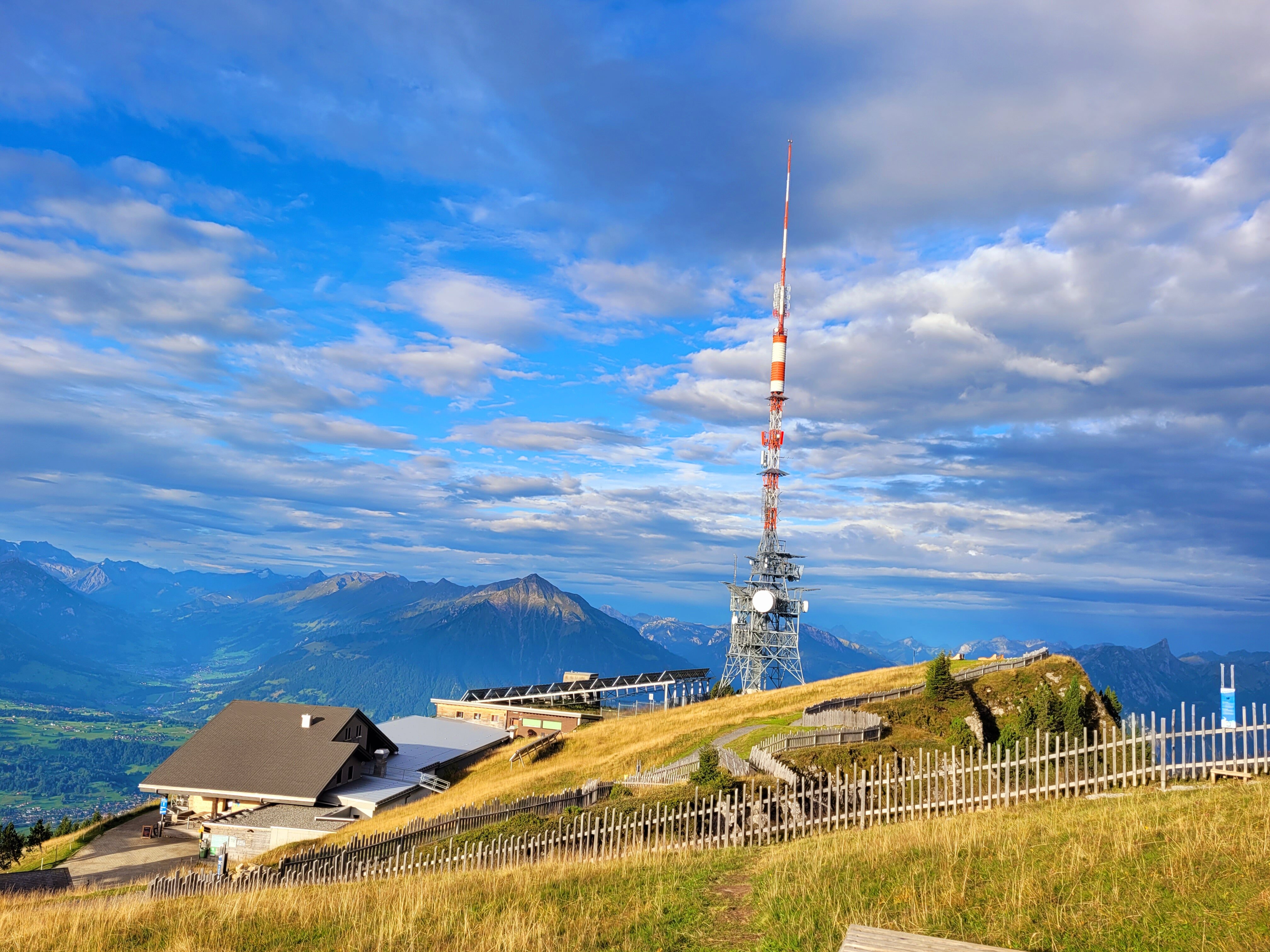 Berghaus Niederhorn-官方