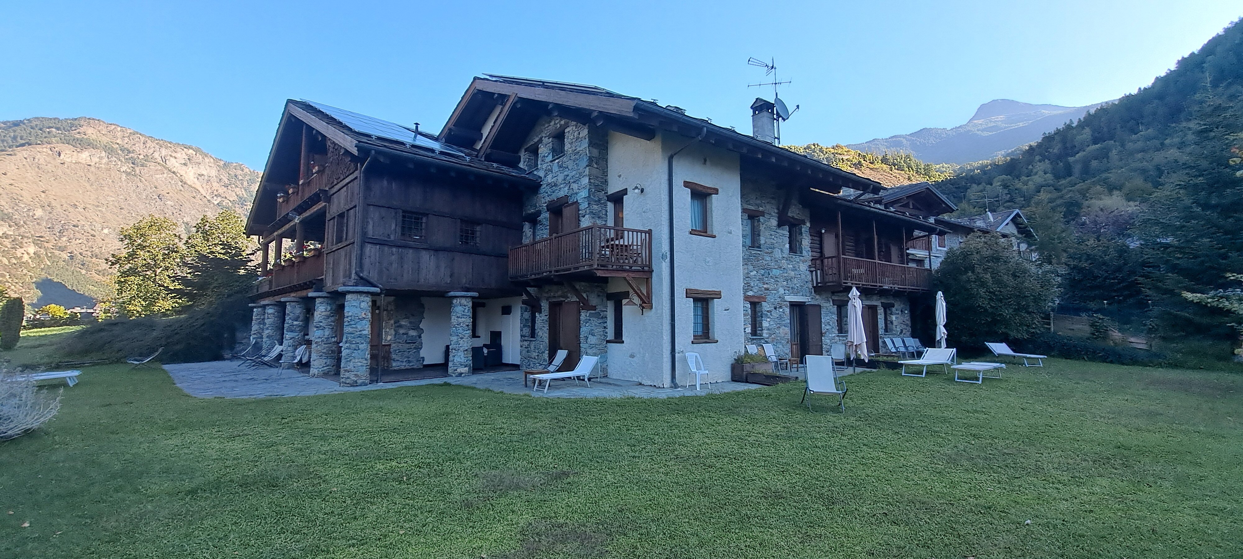 Maison Tissiere Hotel et Cuisine-浴室