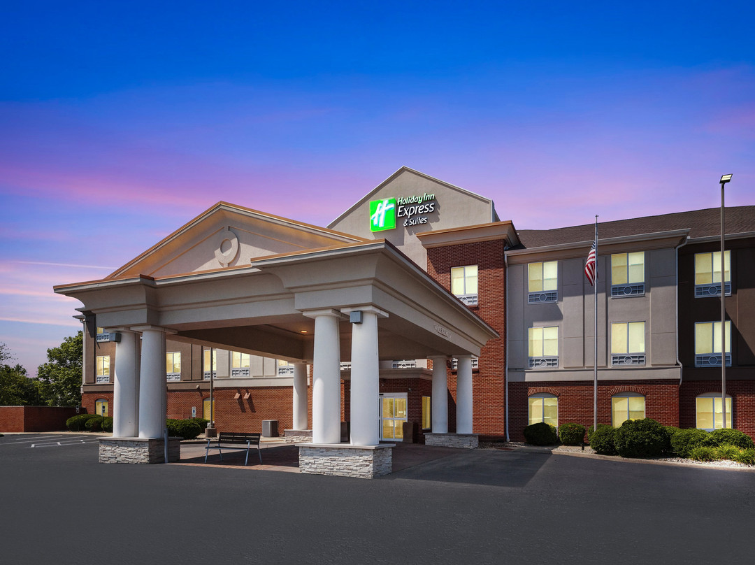 Holiday Inn Express & Suites Urbana-Champaign (U of I Area) by IHG