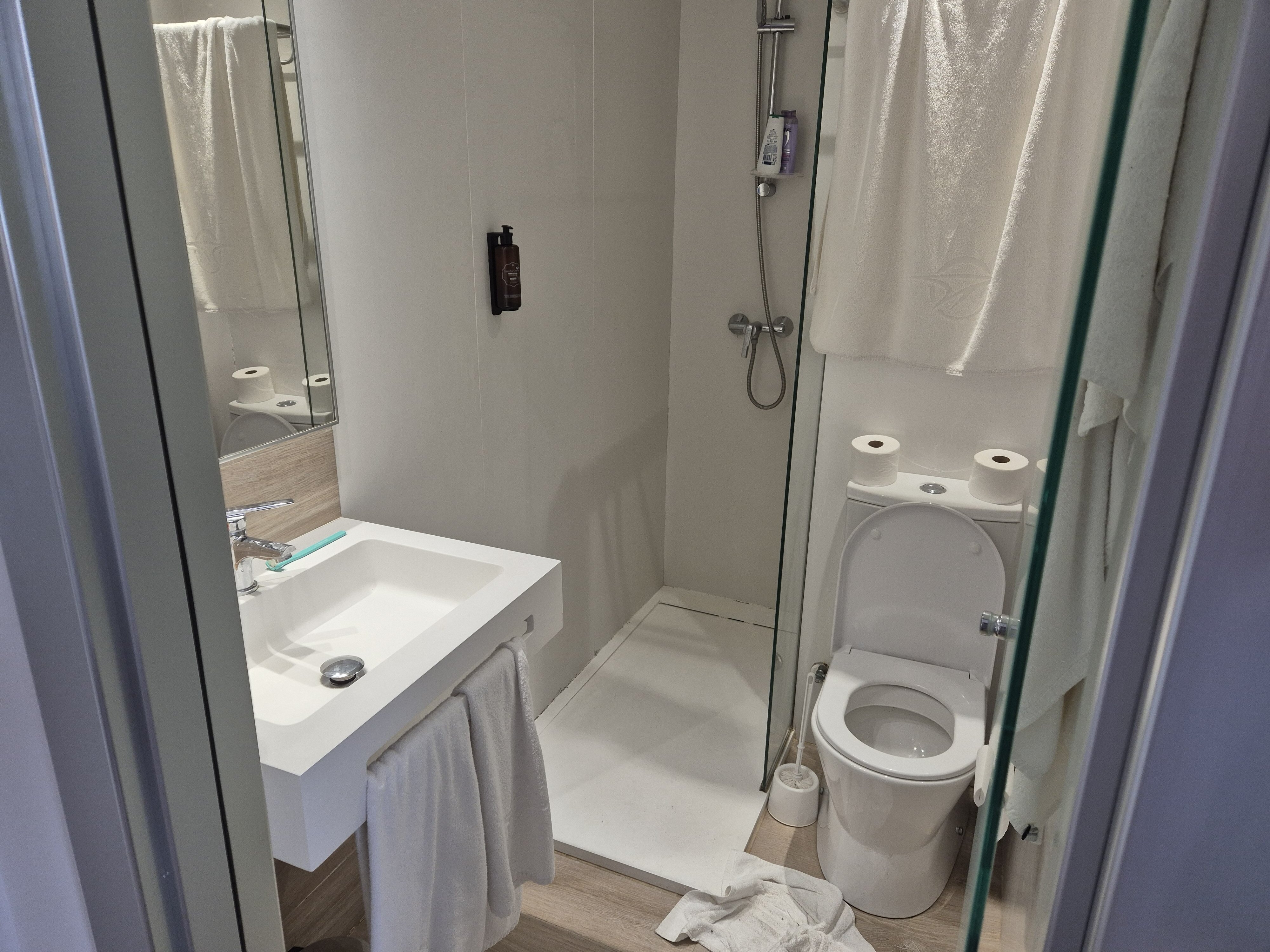 格鲁巴雷斯孔德阿尔赫西拉斯酒店-浴室