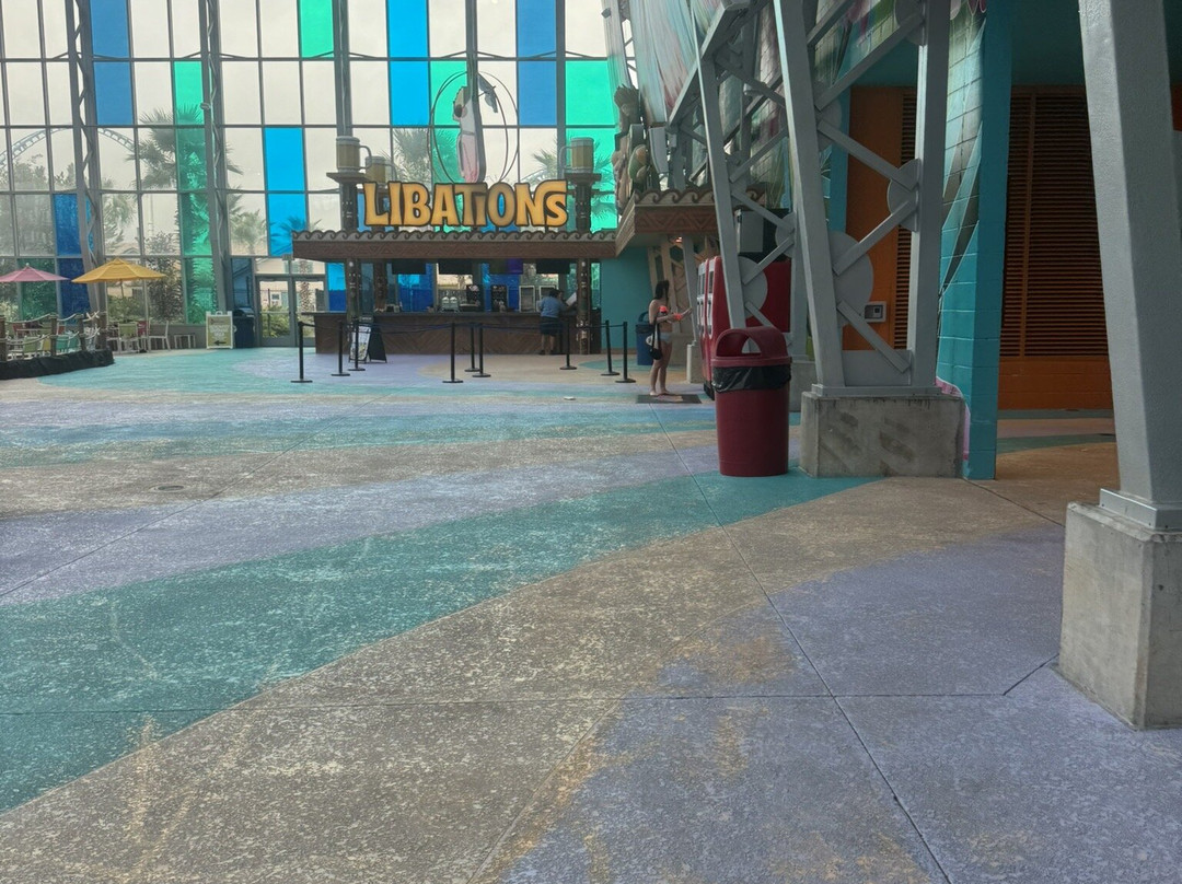 Tropic Falls At OWA-弗利必去景点