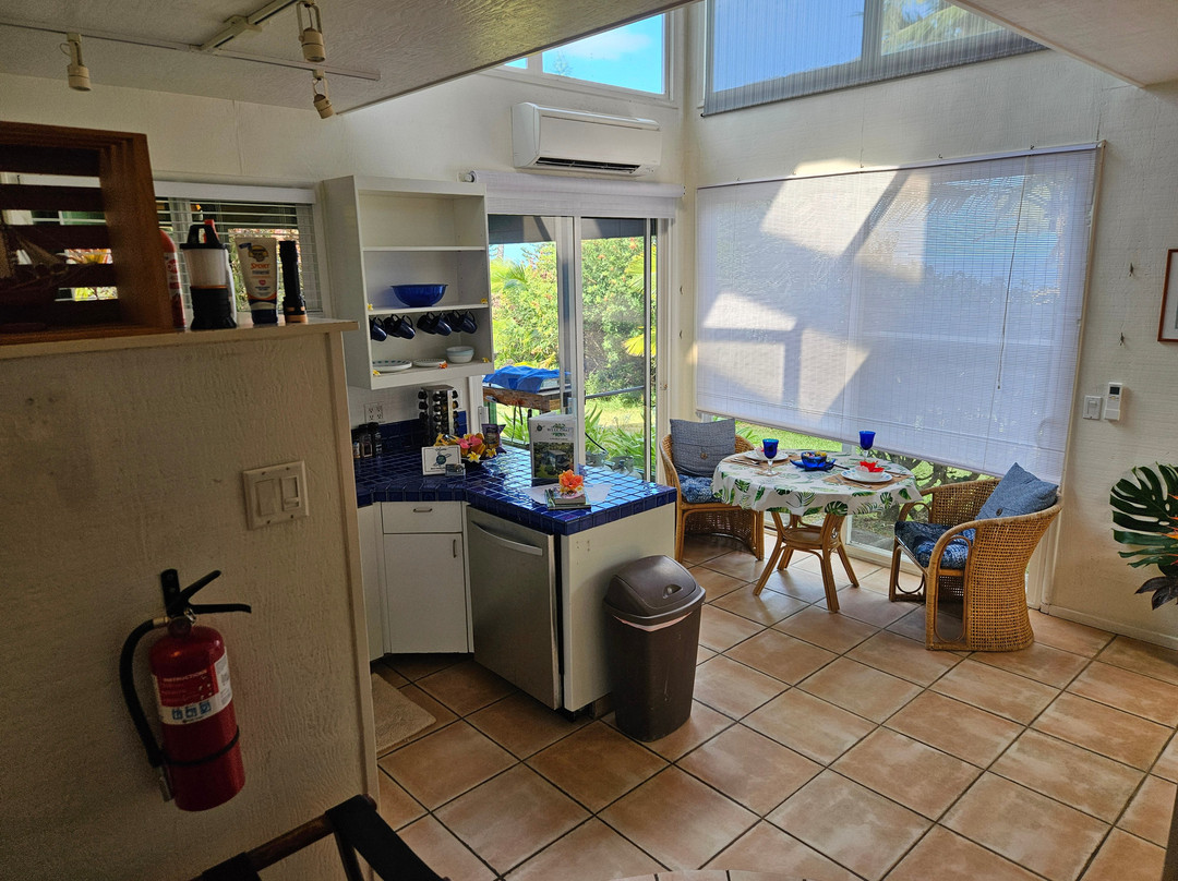 Huelo Pt Lookout Bed and Breakfast Maui主图