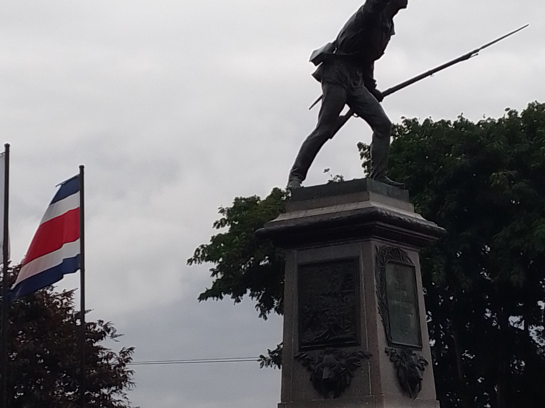 Monument of Juan SantaMaria-阿拉辉拉必去景点