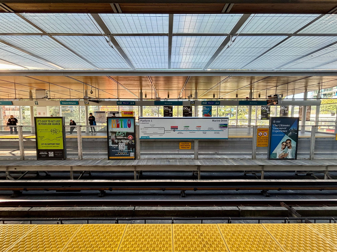 Canada Line-温哥华必去景点