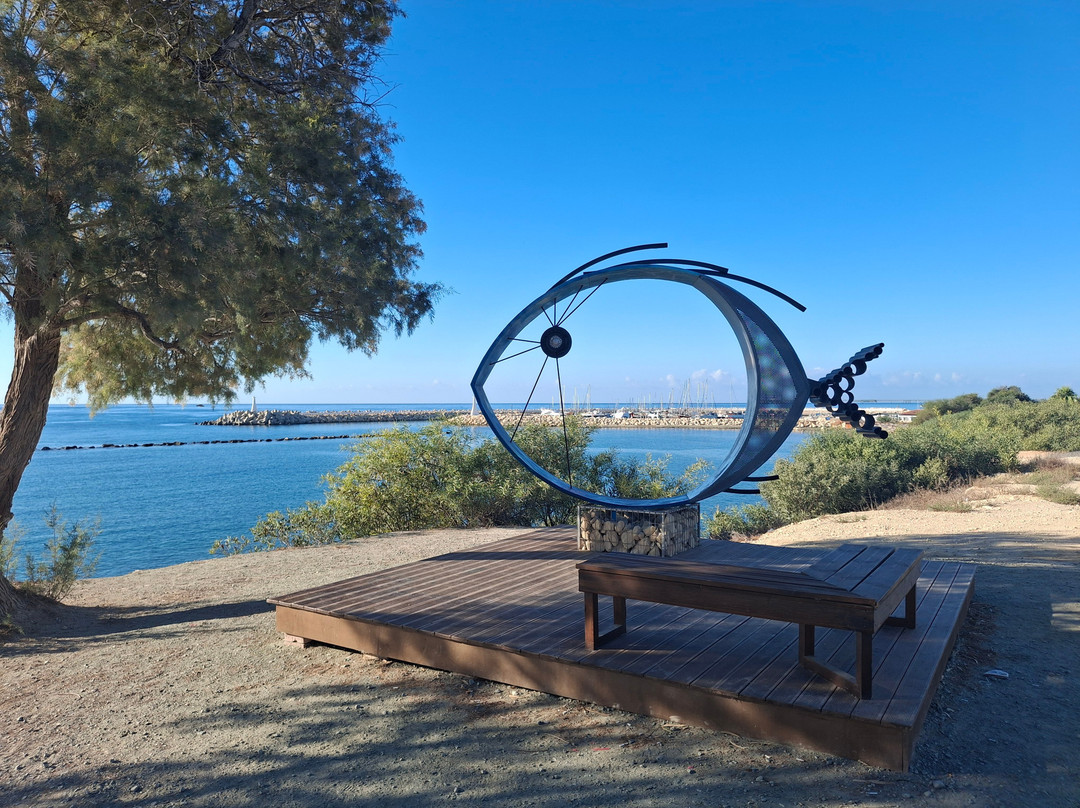 Zygi Marina-Zygi必去景点