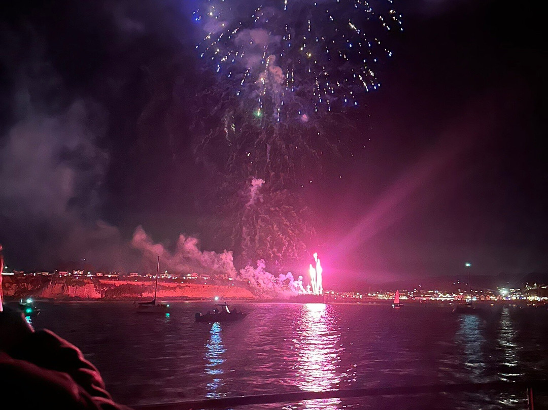 O’Neill Yacht Charters-圣克鲁斯必去景点