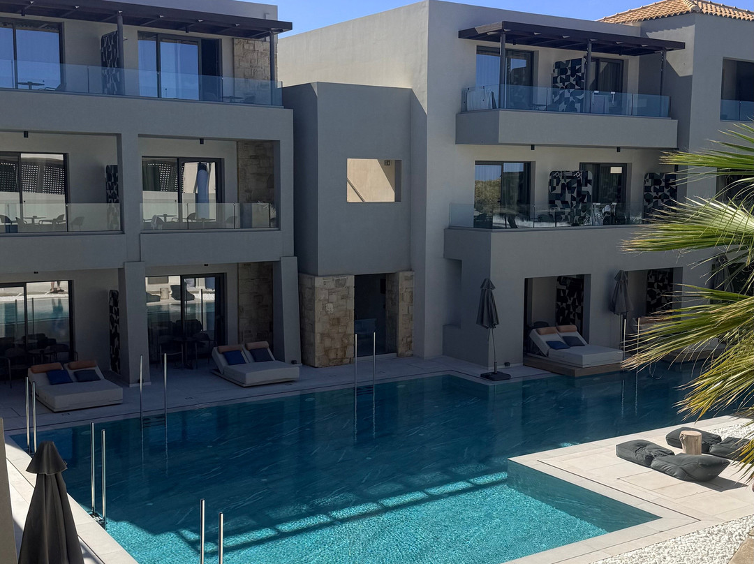 Paralos Kosta Alímia主图