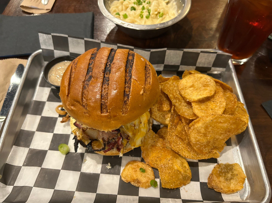 Embers Smokehouse & Tap