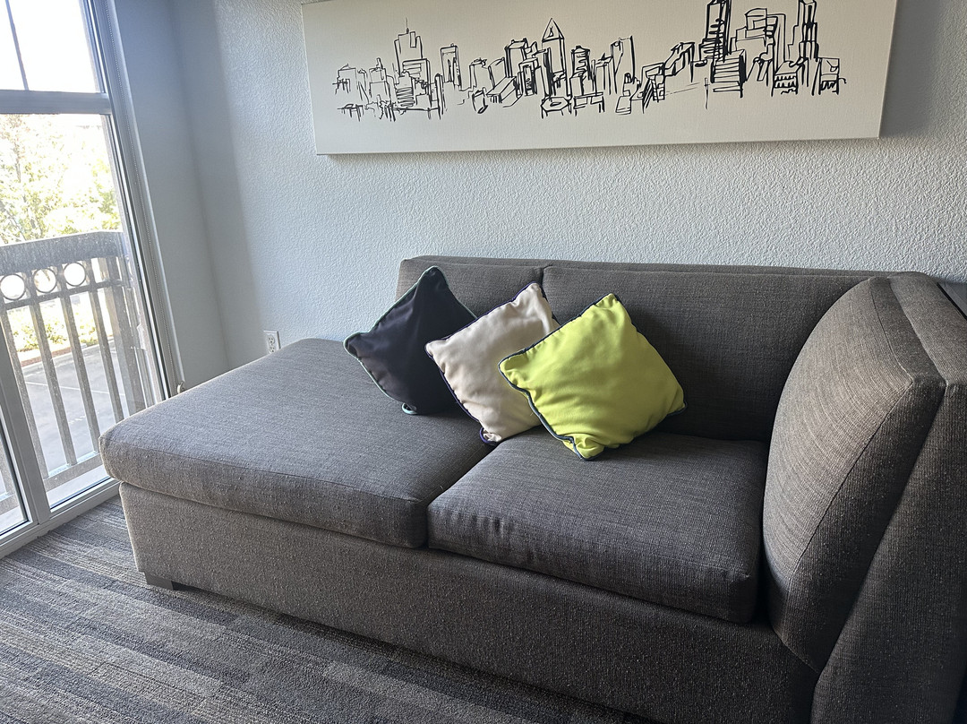 普莱森特希尔凯悦酒店主图