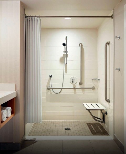 Casino Inn & Suites Tunica Resorts-浴室