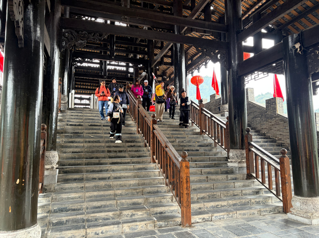 山江苗寨-凤凰县必去景点