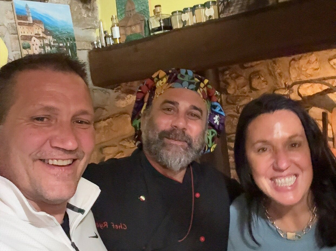 Chef Cook Ryan Hanley-科尔托纳必去景点