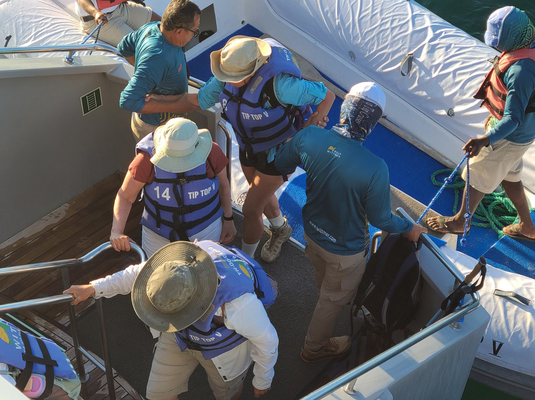 Rolf Wittmer & Tip Top Travel - Galapagos Cruises-阿约拉港必去景点