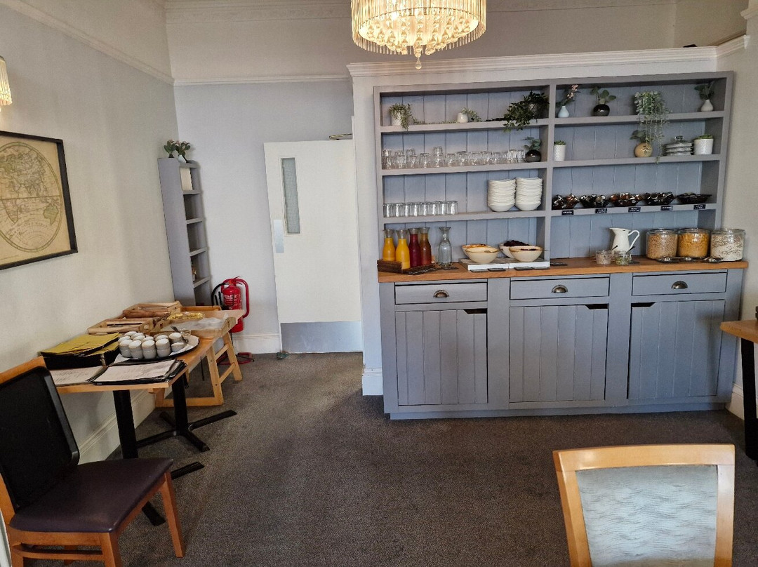 The Kingswood Hotel主图