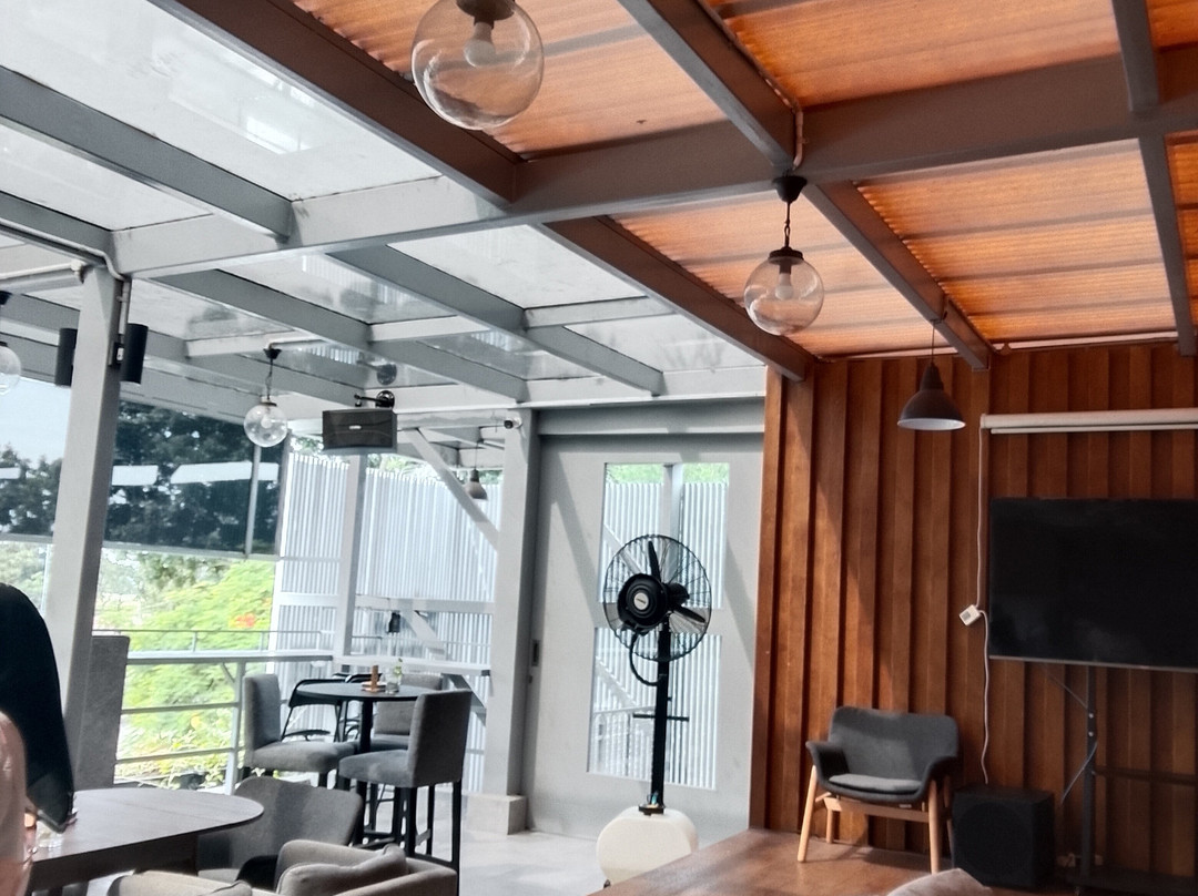 Patra Dumai Hotel主图