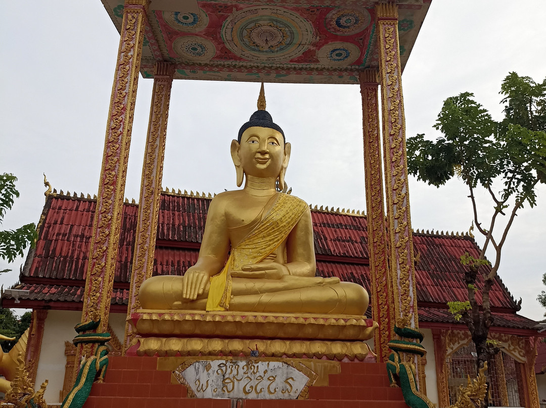 Vat that Khao-万象必去景点