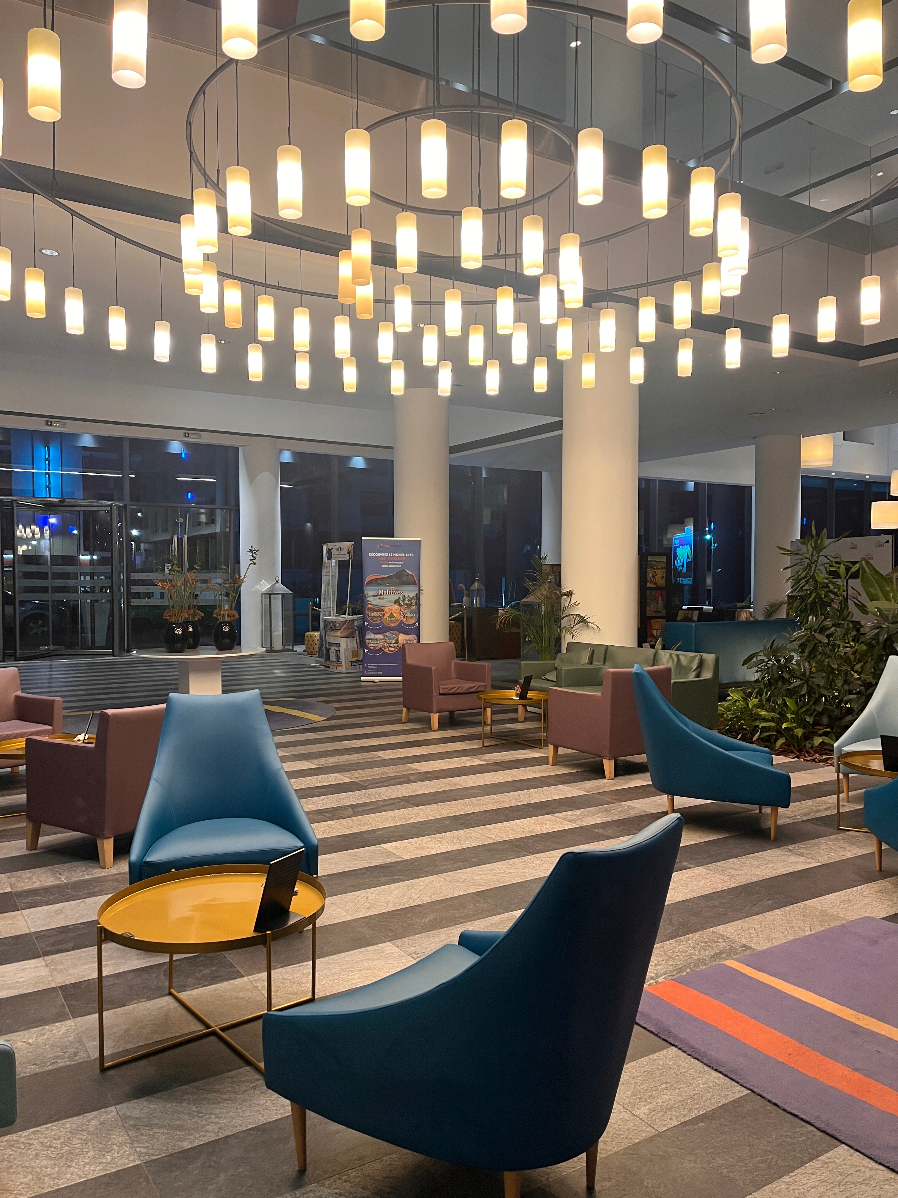 里夫纳多美居酒店-官方