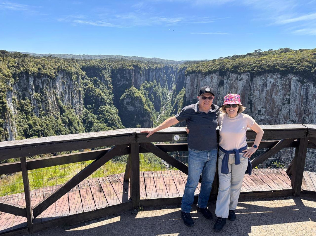 Agencia de Turismo Peraus da Serra