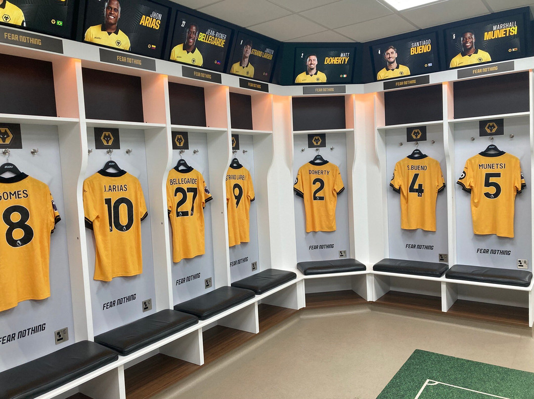 Wolves Museum & Stadium Tours-沃尔夫汉普顿必去景点