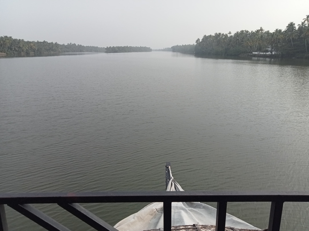 Blue Serene Resorts主图