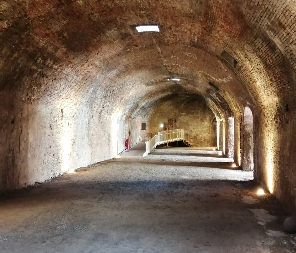 Fortezza Vecchia-里窝那必去景点