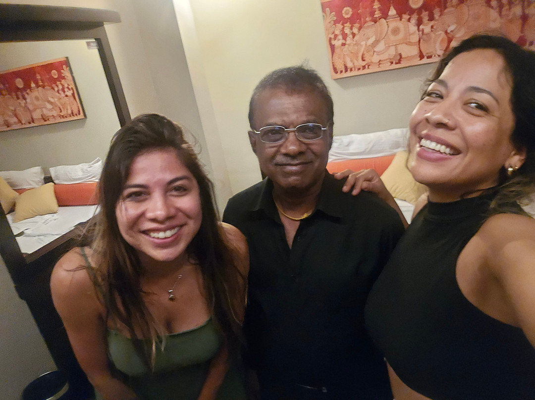 Oak Ray City Hotel主图