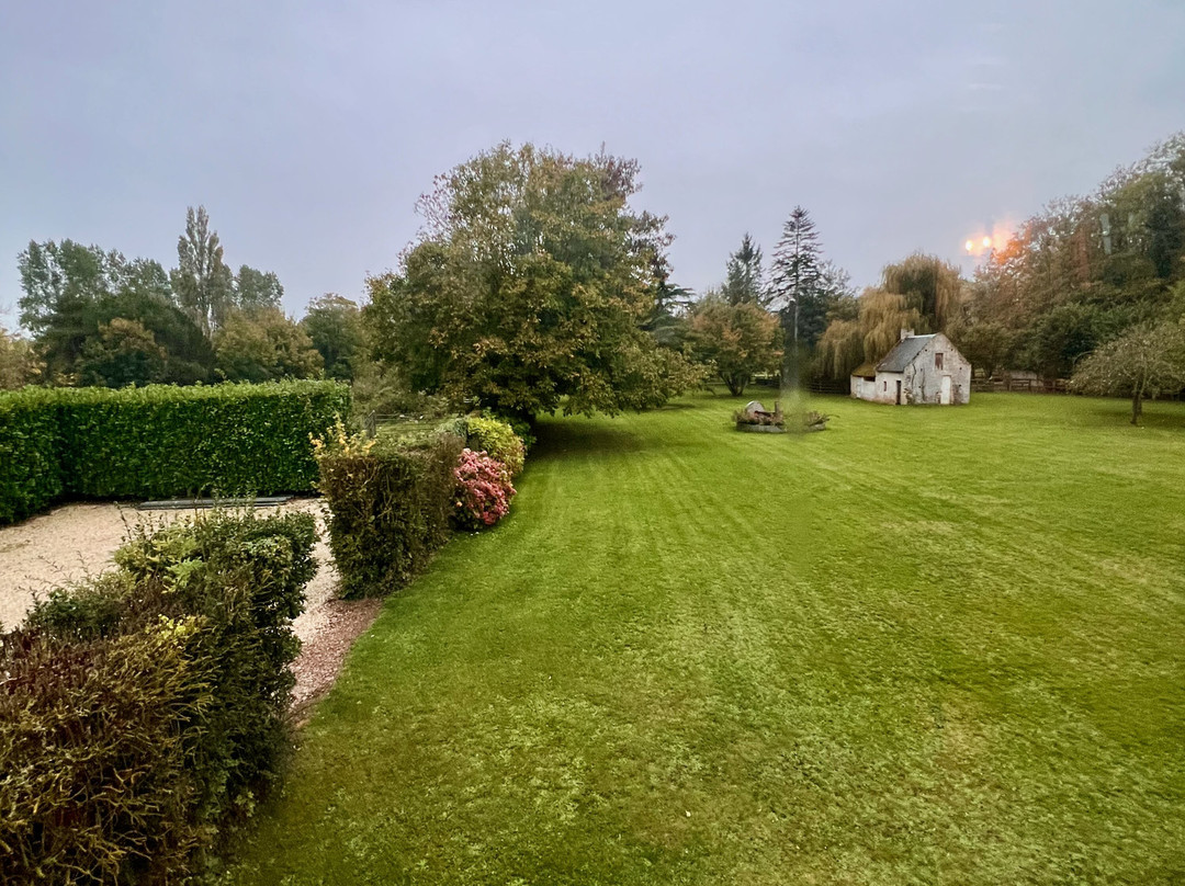 Le Manoir De Mathan主图