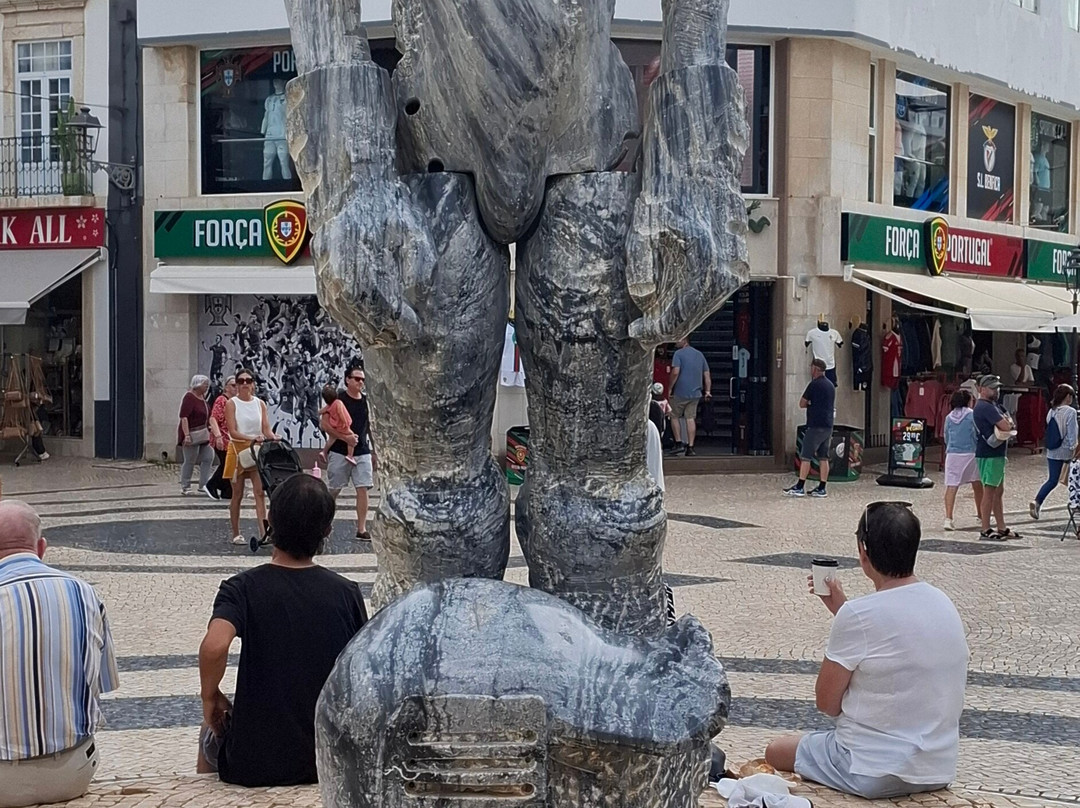 Sculpture of Dom Sebastiao-拉各斯必去景点