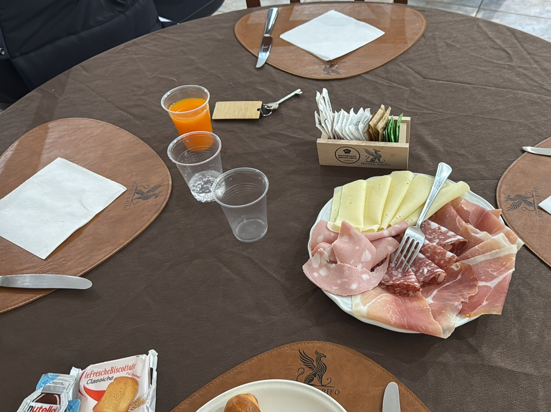 格丽佛AMG酒店主图