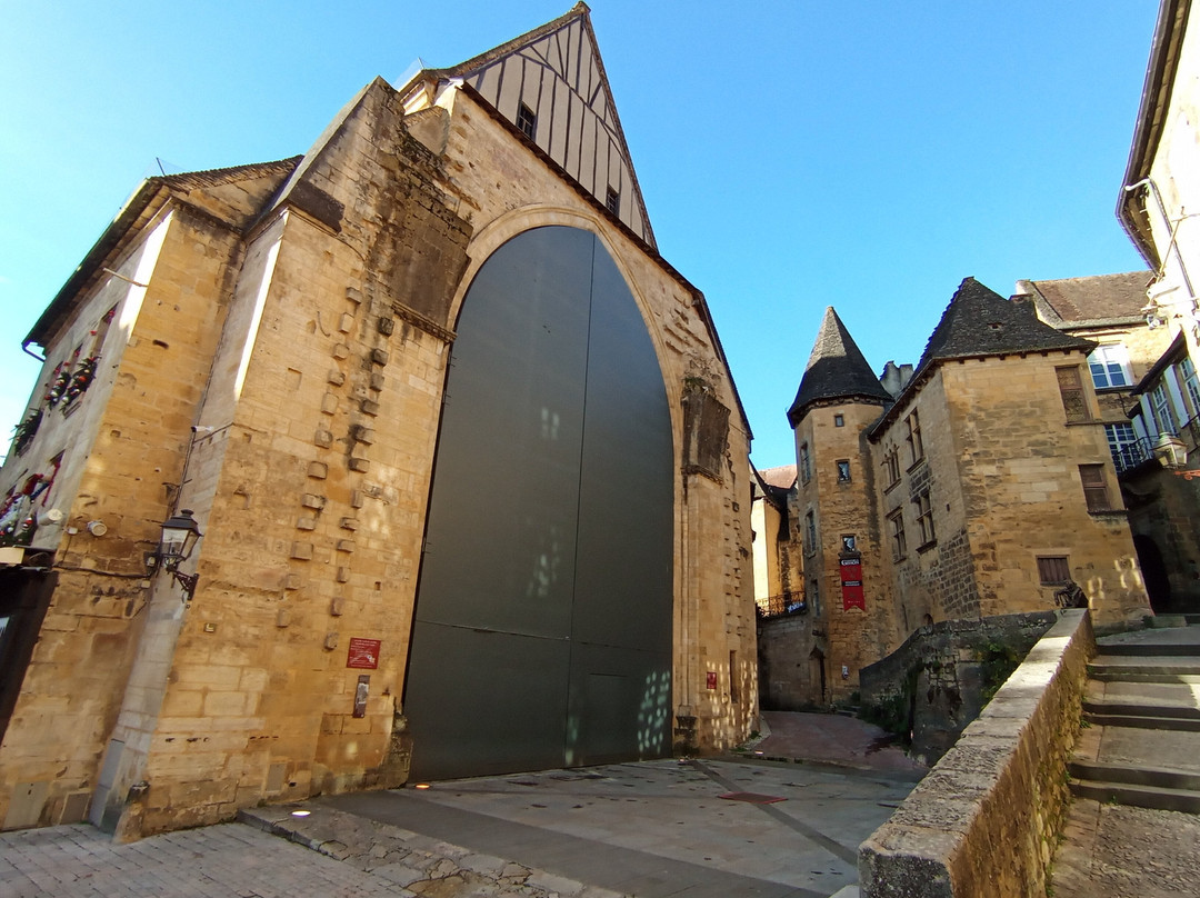 Exploreo - Private Tours-萨尔拉必去景点