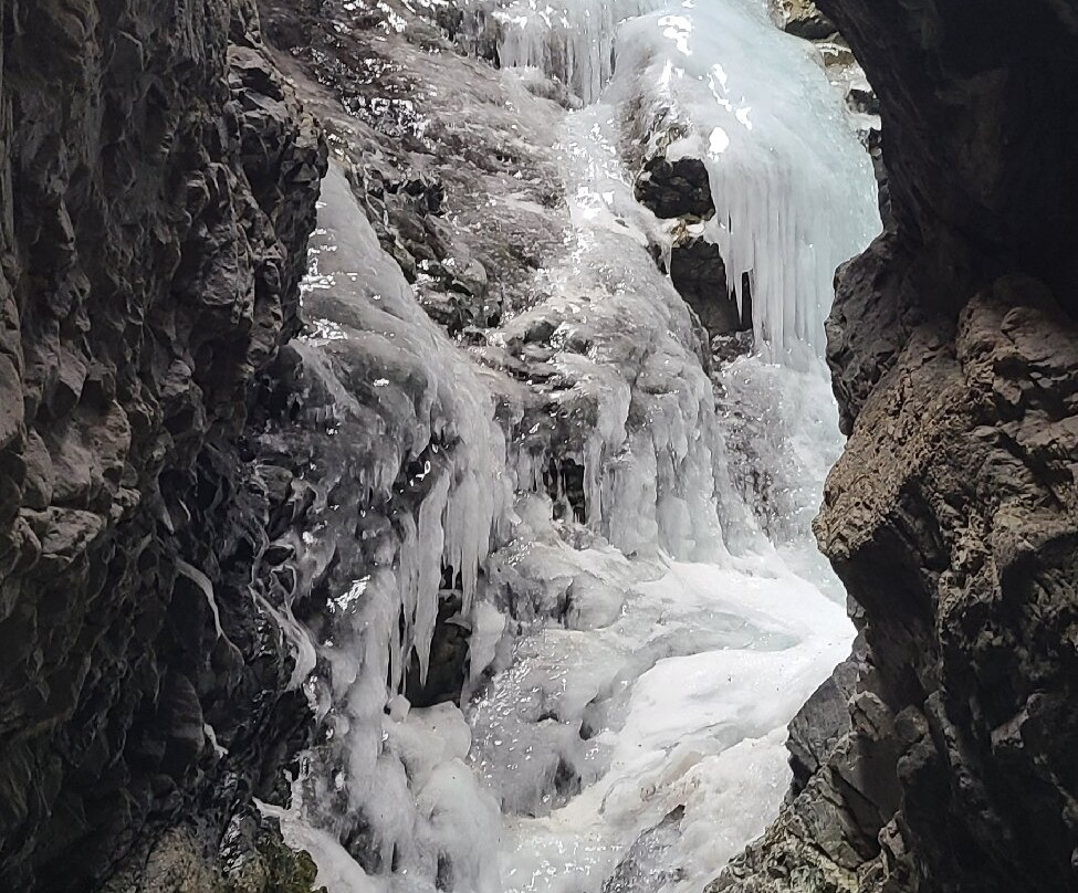 Zapata Falls-Mosca必去景点