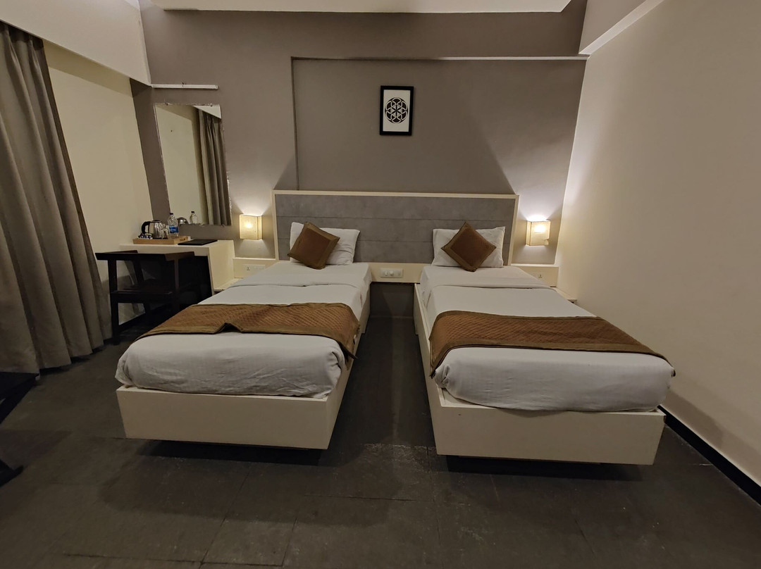 Dwarawata Hotel by Ashoka The Great主图