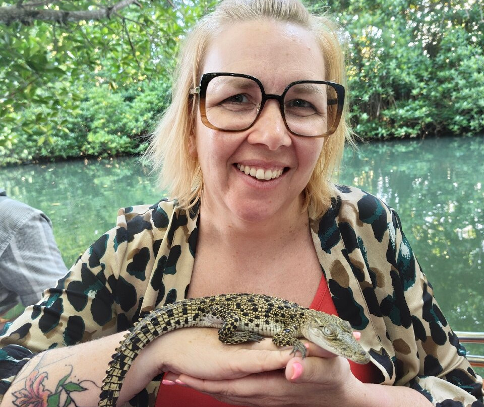 Lucky Boat Safari-班托塔必去景点