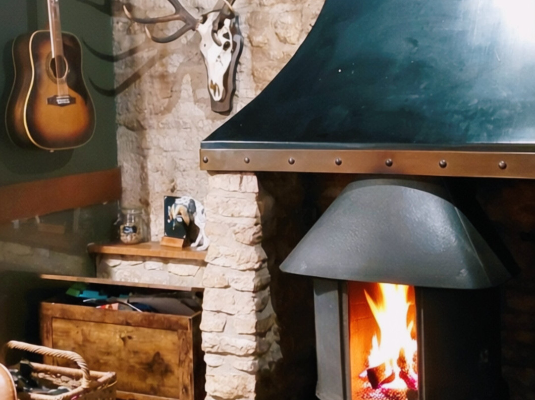 马尔堡公爵酒店主图