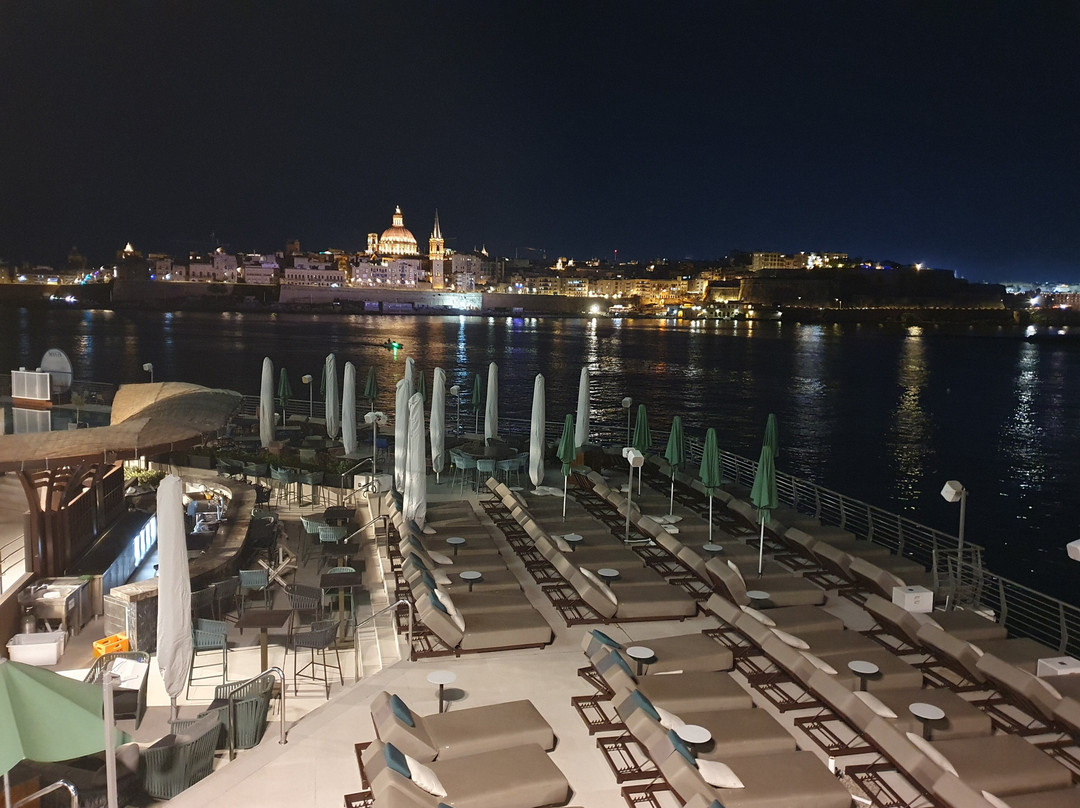 Tigné Pedestrian Bridge