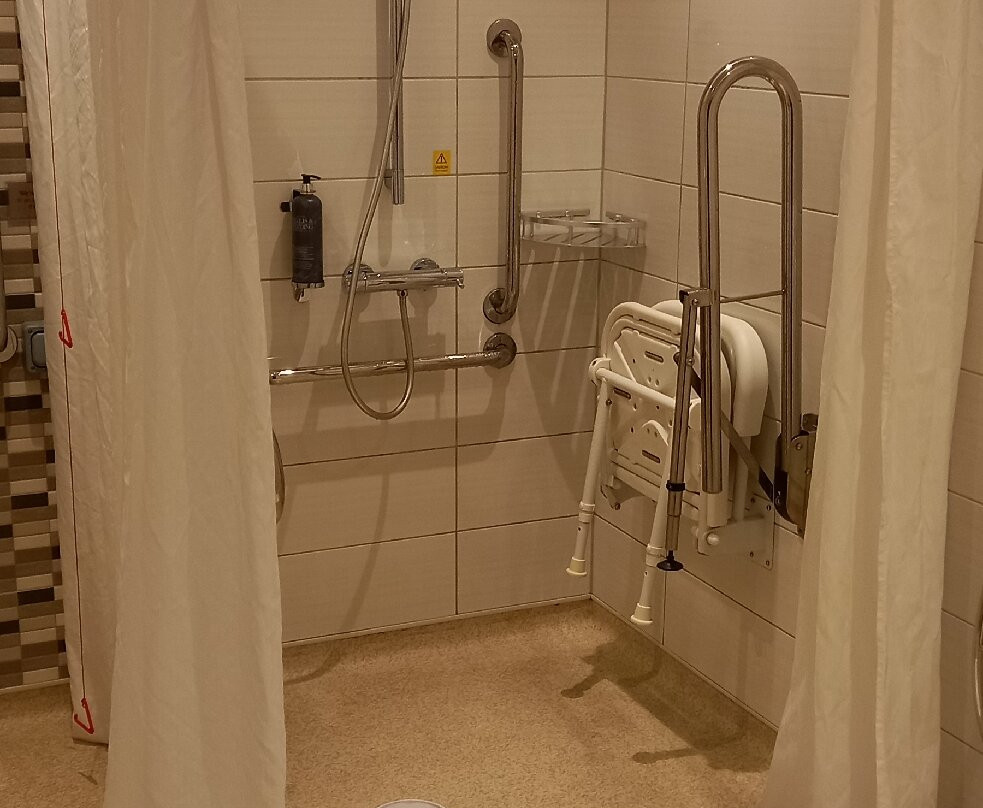 Premier Inn Royal Tunbridge Wells主图