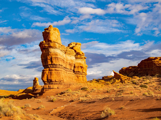 Notom Road Scenic Backway-圆顶礁国家公园必去景点