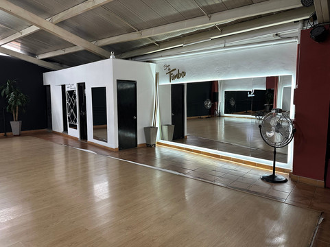 Son De Timba Dance Studio-恩维加多必去景点