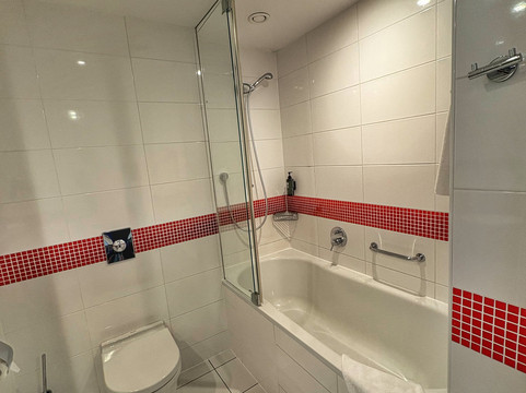 比尔森温德姆维也纳简易之家酒店主图