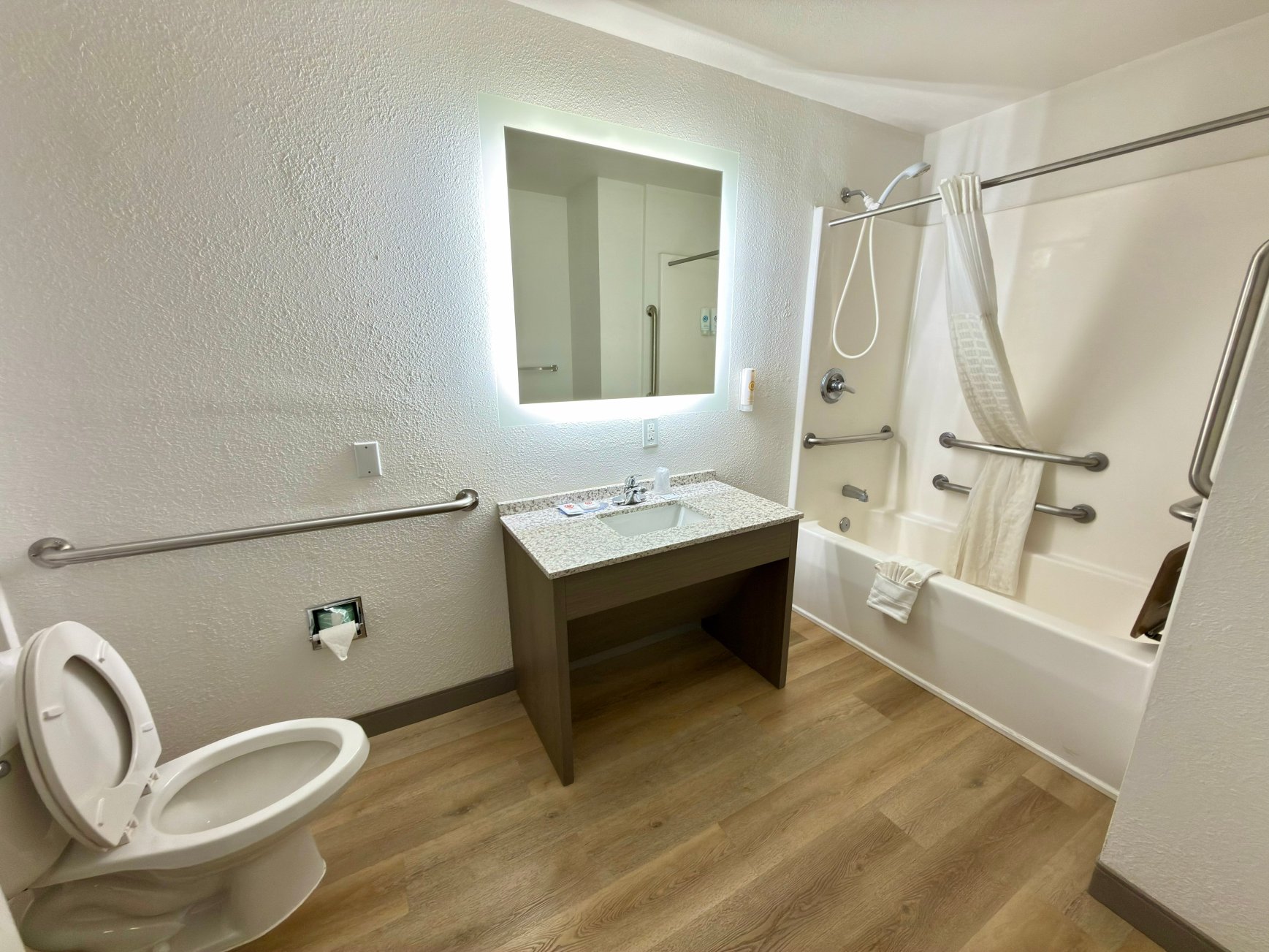 盖洛普 I-40 20号出口舒适酒店-浴室