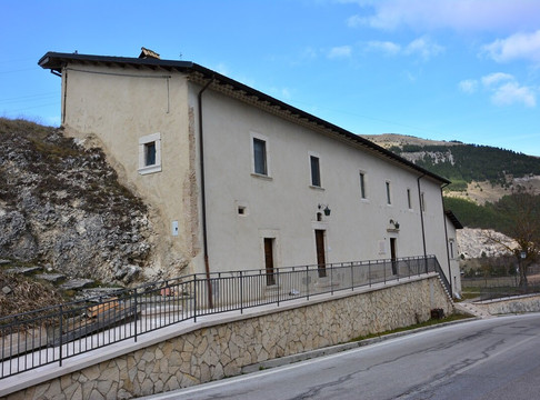 Santuario della Madonna della Portella-Rivisondoli必去景点