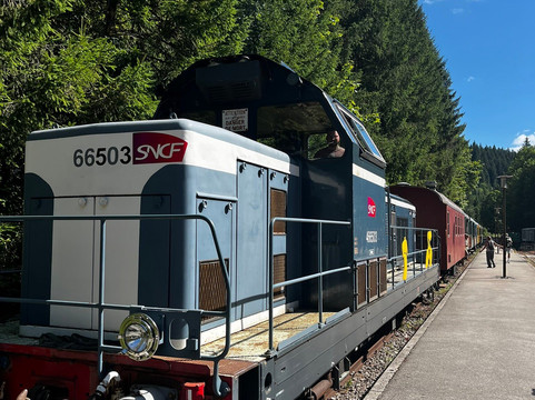 Le Coni'Fer-Les Hopitaux-Neufs必去景点