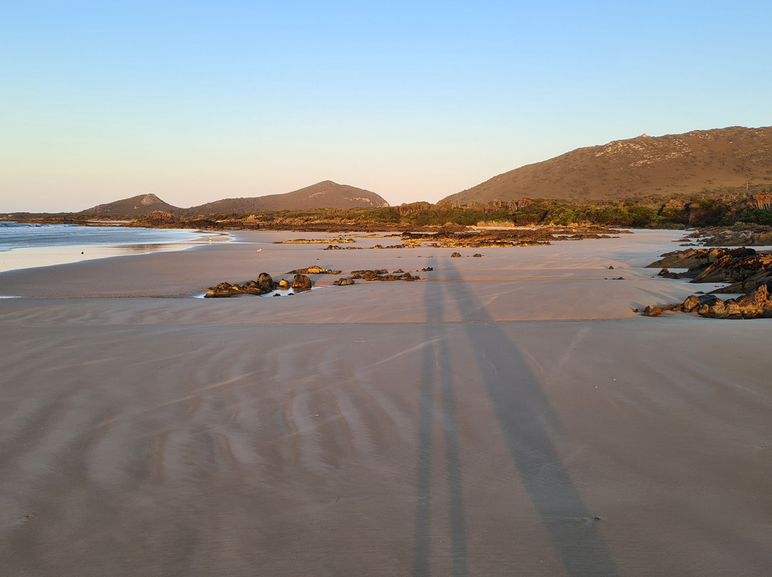 Rocky Cape Retreat主图