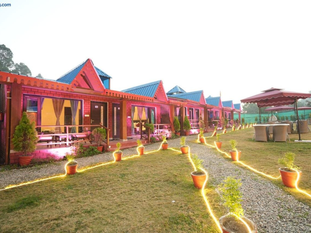 太阳露光度假村