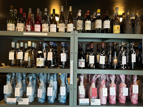 Tlass Sea Cellar Bar Beach Club