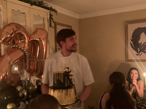 奥克皇家酒店主图